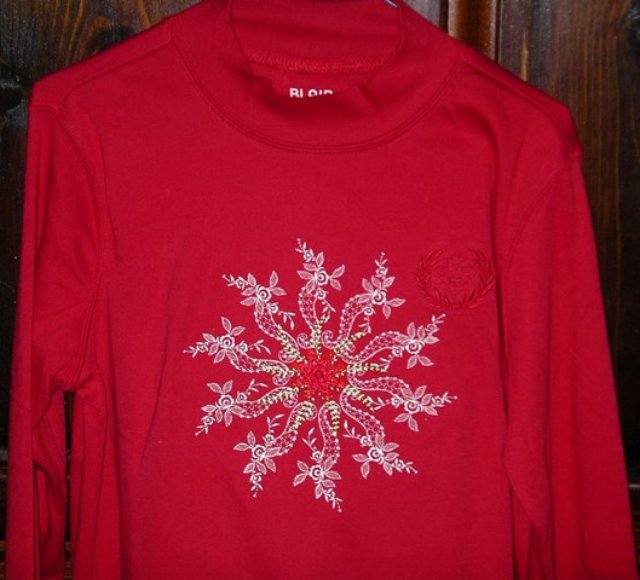 shirt_frommom_122522_3b.jpg