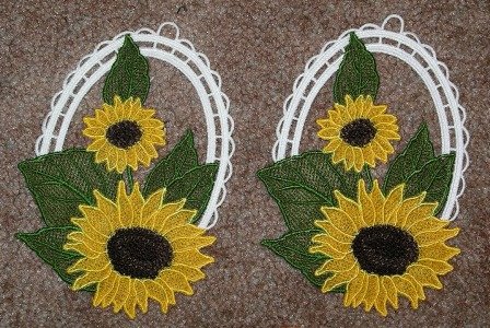 fsl_fallornaments_091915.jpg