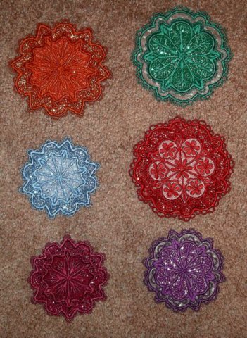 fsl_glittersnowflakes_021220.jpg