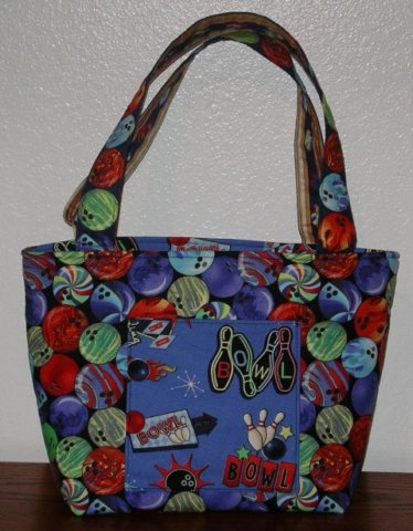 purse_mom_091322_1front.jpg