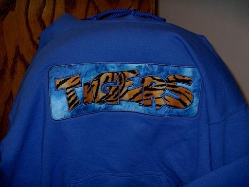 shirts_sweatshirtcoveruptigersfortara2.jpg