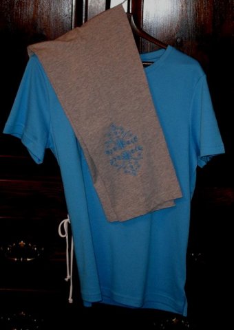 shirt_tomom_022322_2b.jpg