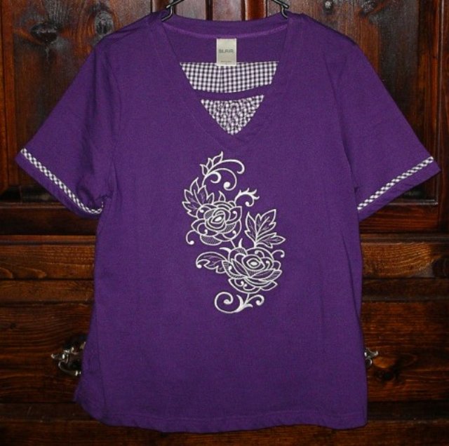 shirt_tomom_060319_1.jpg