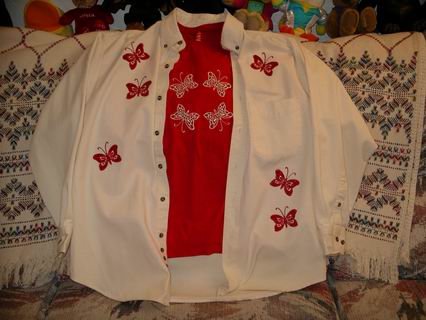 shirtstomom_redshirtwwhiteoutershirt.jpg